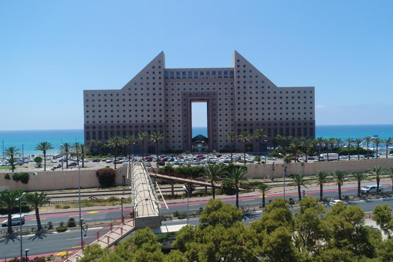 Almogim- Almog Building Haifa Eksteriør bilde
